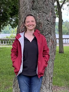 Programme secondaire et Viens vivre la forêt : Véronique Cloutier